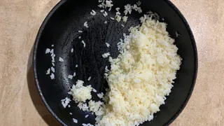 Никогда не выбрасываю остывший рис: сделал его секретным союзником на кухне - сплошная польза для семьи