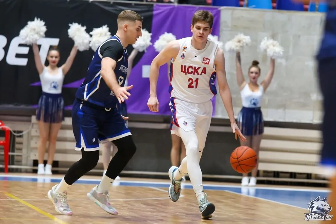 Третье поражение подряд: баскетбольный клуб „Металлург“ терпит неудачу в матче с ЦСКА-2