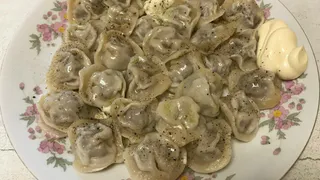 Как приготовить идеальное тесто для пельменей, которое не рвётся, не разваривается и всегда получается с первого раза