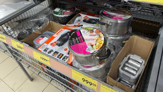 Новый завоз в «Чижик» удивил разнообразием – от кухонных принадлежностей до одеял с верблюжьей шерстью