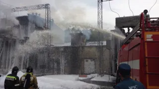 Тысячи жителей Бежицы остались без электричества из-за пожара на подстанции