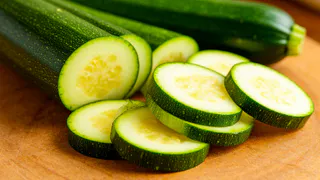 Перестаньте жарить кабачки: вот какую вкуснятину из них делают корейцы