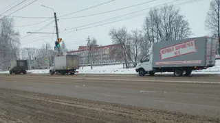Грузовик съехал в кювет на рязанской трассе