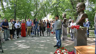 В Рязани открылся памятник известному путешественнику Лаврентию Загоскину. Фото