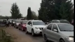 При выезде с рязанских кладбищ образовались огромные пробки 