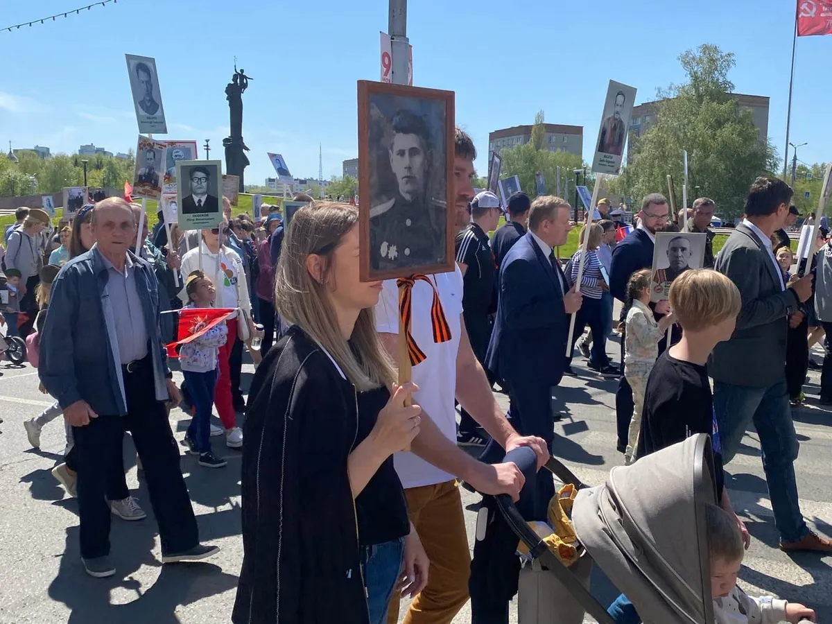 В Пензе к акции «Бессмертный полк» присоединилась Городская детская поликлиника