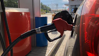 С 3 сентября исчезнет на всех АЗС: водителей предупредили об изменениях на заправках