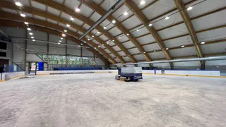 Названа точная дата открытия ледового комплекса "Полярис" во Владимире