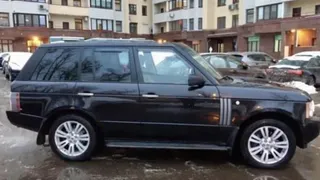 За долги: приставы арестовали «Рэнж Ровер» у рязанца