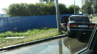 В Рязани подросток не справился с управлением и врезался в столб