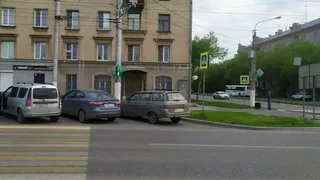 Водители в Магнитогорске оштрафованы за парковку на пешеходном переходе: фото из соцсетей помогли ГИБДД