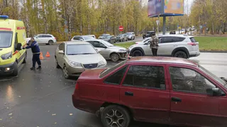 В Коми Lada «пережила» двойное ДТП