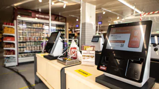 Почему лучше избегать касс самообслуживания: мнение эксперта