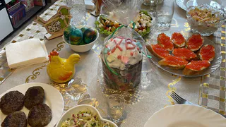 Все ждут, пока вы уйдете: эти три привычки в гостях выдают очень низкий интеллект