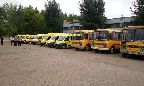 В Нижнекамске сотрудники ГИБДД проверили школьные автобусы