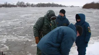 Под Рязанью рыбак провалился под лед