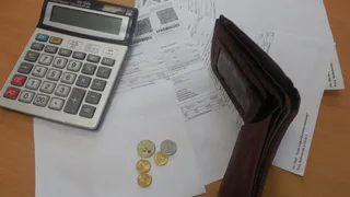 Медведев утвердил рост тарифов ЖКХ в 2019 году