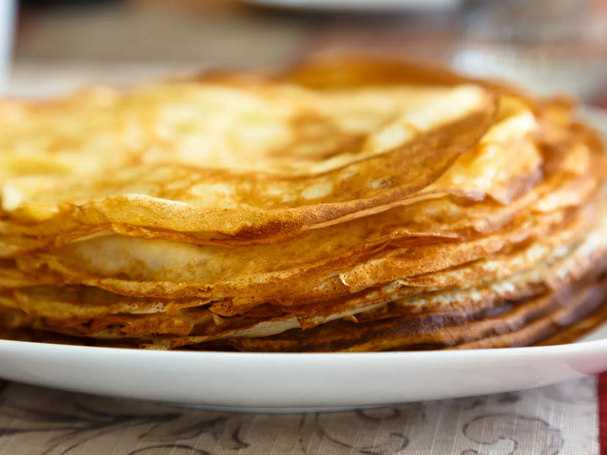 Секрет идеальных блинов от Джейми Оливера: всего 3 ингредиента — и успех гарантирован