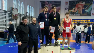 Усинцы встали на пьедестал первенства СЗФО по вольной борьбе