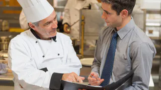 СанПиН для кафе и ресторанов предложили отменить 