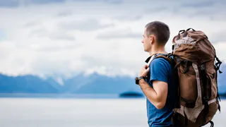 Названы самые безопасные страны для одиночного путешествия