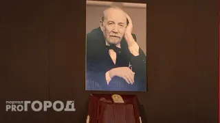 В Сыктывкаре простились с композитором, поэтом и писателем Михаилом Герцманом
