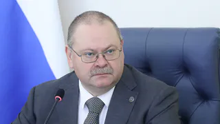 Глава региона Олег Мельниченко поздравил пензенцев с Днем отца