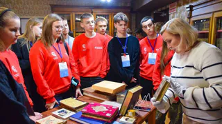 Дети из ДНР побывали на экскурсии в Национальной библиотеке Чувашии: новые знания и незабываемые впечатления