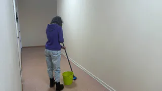 Ковер станет таким чистым, что не захочется наступать: убираю грязь за несколько минут — поможет всего одна мелочь