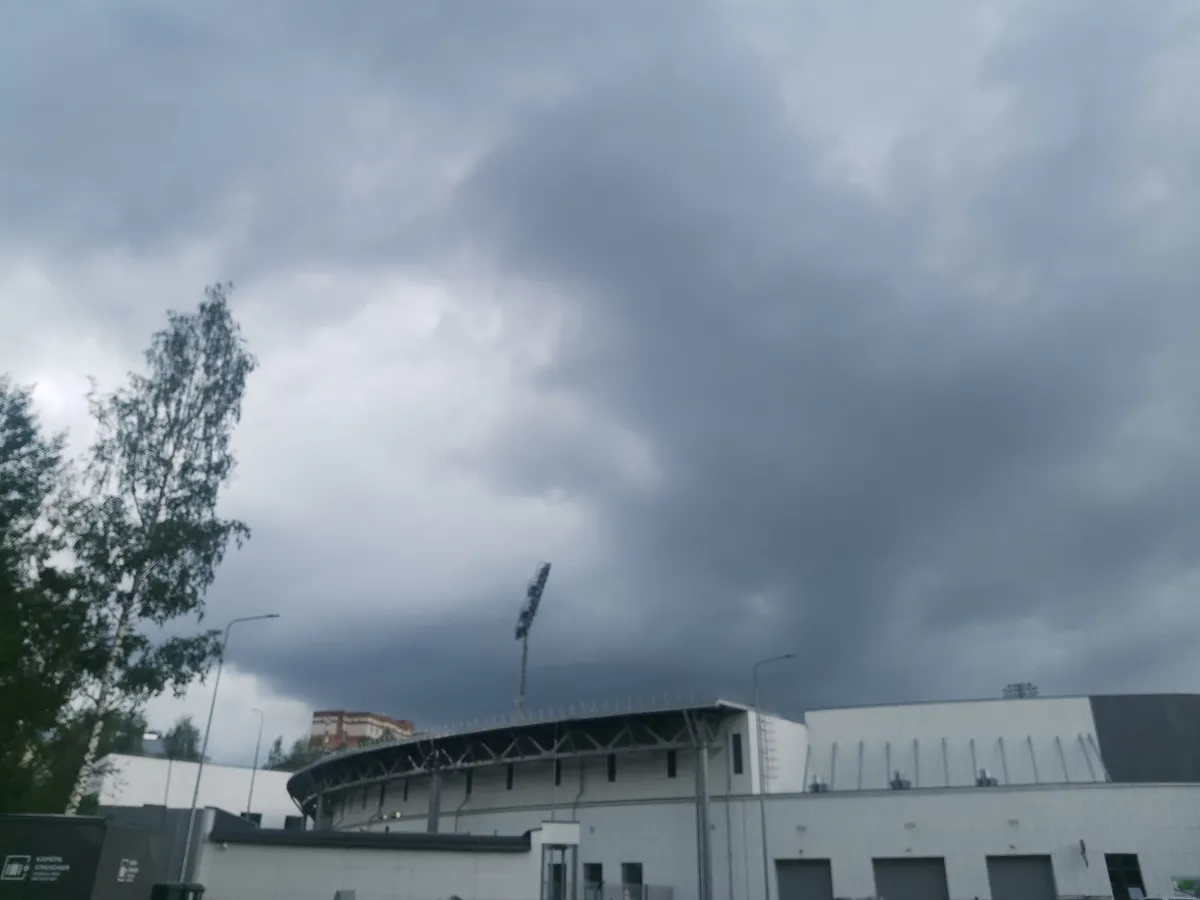 Ливни не прекратятся: Челябинскую область продолжает заливать дождём