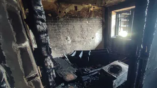 Спасатели Коми подвели итоги дня: тушили фонарь, легковушку и хозпостройки