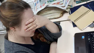 В Коми школьница оформила кредит на мать и перевела деньги мошенникам