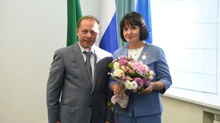 16 нижнекамцев получили награды республиканского значения