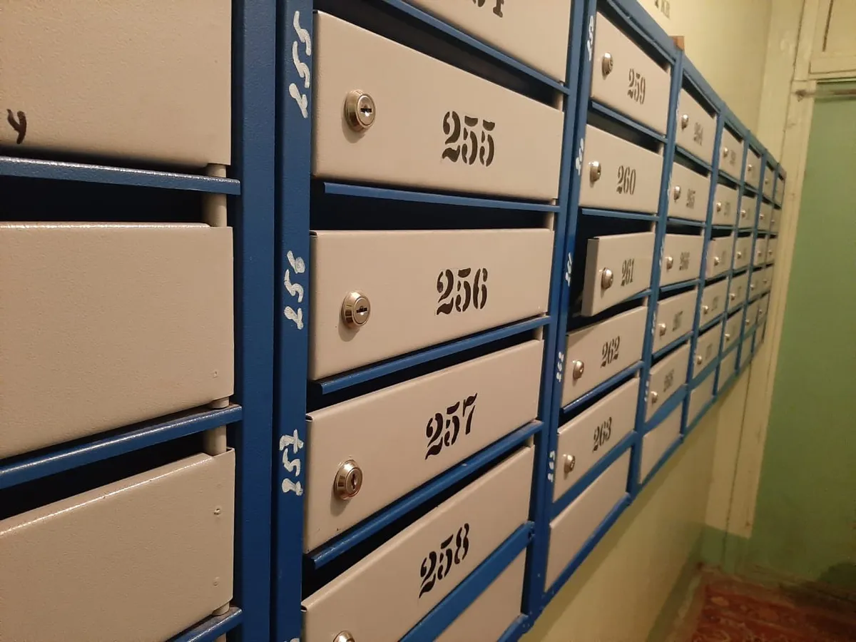 В Нижнекамске в подъезде дома на Вокзальной нашли мужчину без сознания со следами побоев