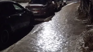 В мэрии прокомментировали жалобы рязанцев из-за скользких тротуаров