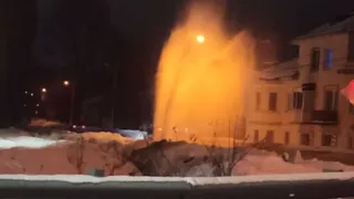 В Пензе образовался гейзер из-за прорыва трубы на Ново-Тамбовской