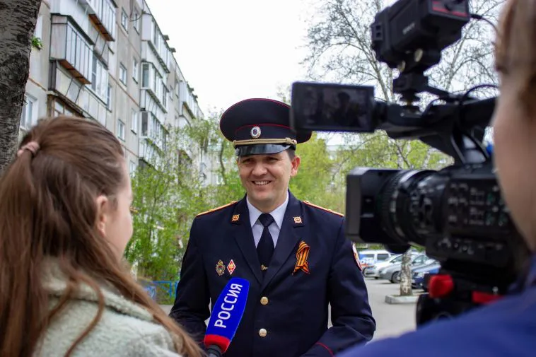 Пресс-секретарь Росгвардии не дал челябинке перечислить преступникам крупную сумму денег