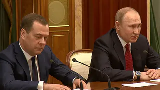 - Куда резюме слать? - реакция рязанцев на отставку Правительства РФ