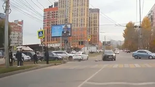 Утром 14 октября на улице Интернациональной в Рязани случилась авария