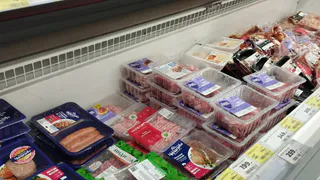 "Не мясо, а сплошные антибиотики": Роскачество назвало худшего производителя филе цыпленка. Не вздумайте брать 