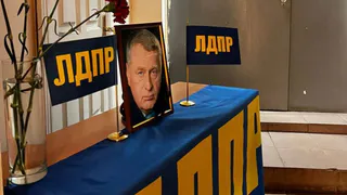 В рязанской штаб-квартире ЛДПР можно возложить цветы в память о Жириновском