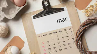 Россиян ожидает «облом» на 8 марта и отмена выходных: обновление календаря 2025 года