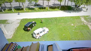 Без паники! УАЗы "Бессмертного Полка" стояли на газоне для участия в мероприятии