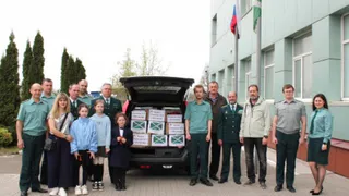 Бойцов СВО порадовали гуманитарным грузом с домашними разносолами