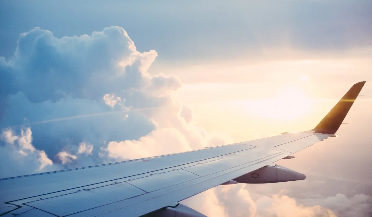 Эстония закрыла свое воздушное пространство для полетов в Москву на празднование 9 Мая