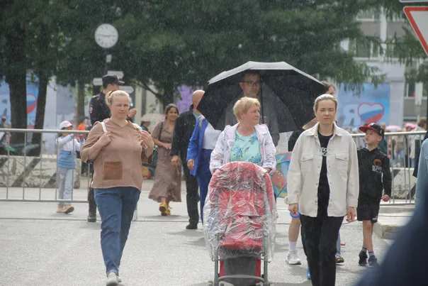 Челябинскую область снова ждут дожди: прогноз погоды на выходные и начало недели