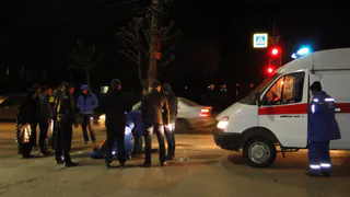 На Крупской сбили человека прямо на пешеходном переходе