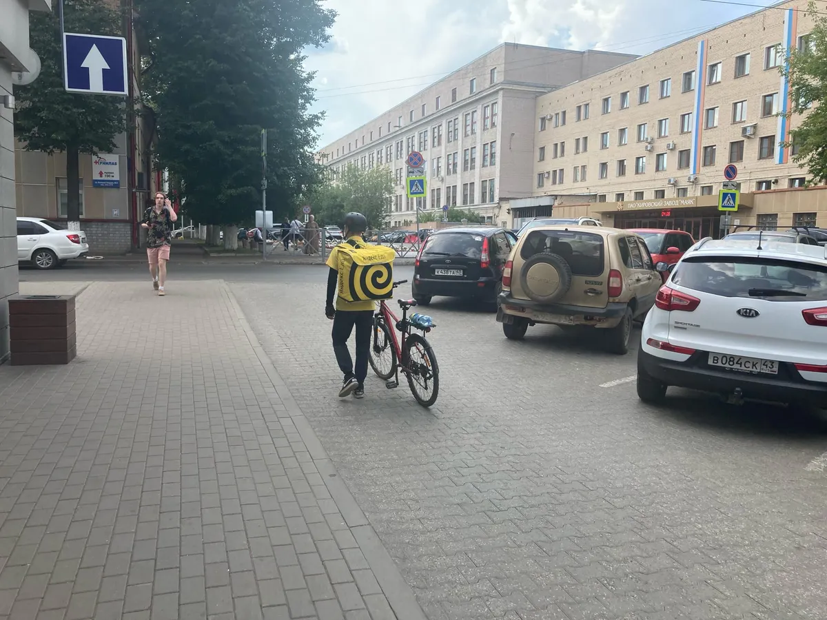 В Казани к концу года ожидают рост зарплат курьеров на 30–35 %