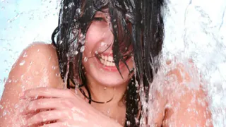 Закаляемся! Нижнекамцы жалуются на очередное отключение горячей воды