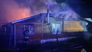 В Суздальском районе пожар охватил жилой дом